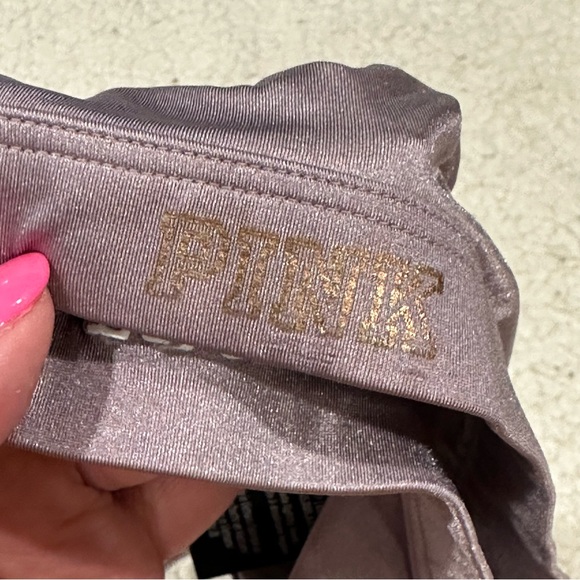 victoria’s secret pink ultimate lightly lined sports bra size extra small - Picture 2 of 4